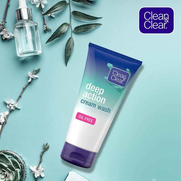 Clean & Clear Oil Free Deep Action Cream Wash (150ml) - Image 2